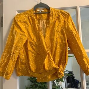 Cute Madewell mustard yellow star pattern 3/4 puff sleeve wrap front vneck top
